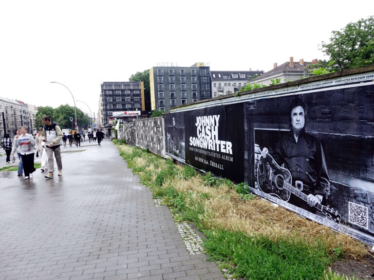 StreetFence Berlin Johnny Cash